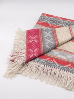 Alpaka Kuschel-Tagesdecke / Muster